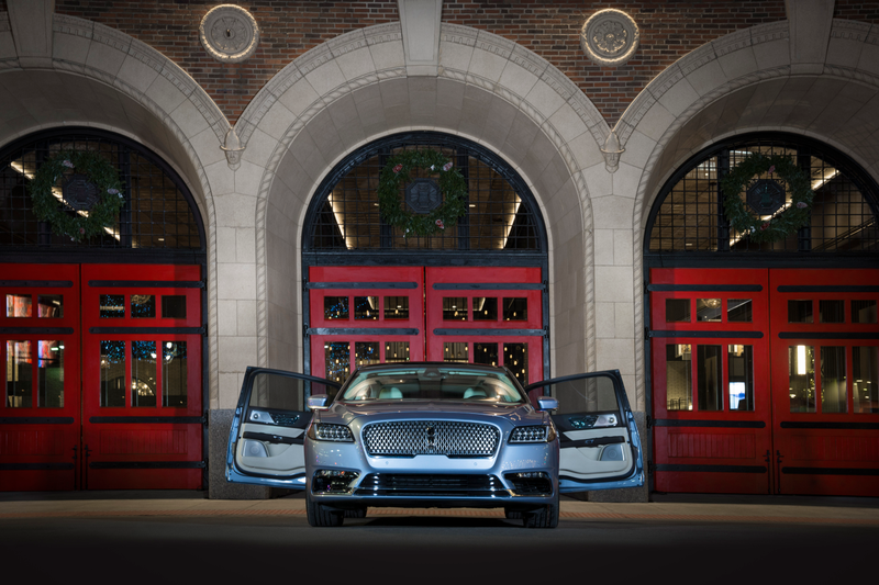 Illustration for article titled Lincoln's Making 80 Special Edition Continentals With Suicide Doors